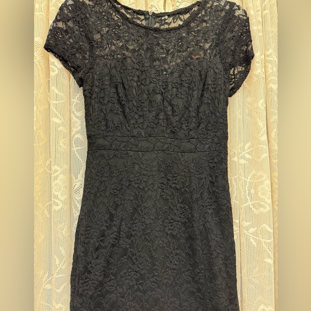 Black Lace Mini Dress - Picture 4 of 7